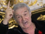 Primii 3 jucători pe care Gigi Becali îi dă afară la iarnă de la FCSB!